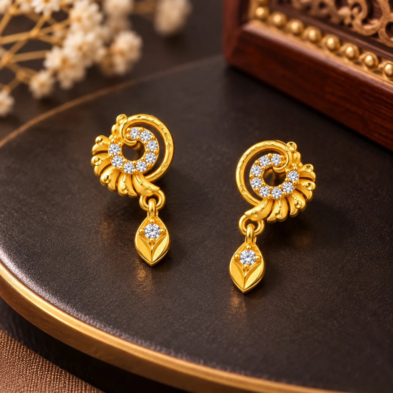 18K Gold Plated Anti Tarnish Designer Pendant Set for Women - view 3